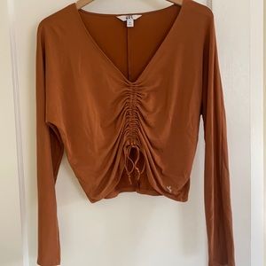 Joy Lab Size Medium burnt orange camel Top